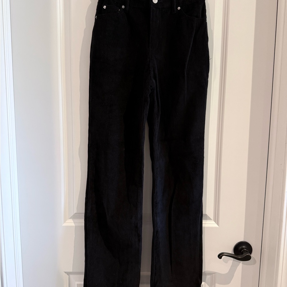 NWT (Without Tag) Cabana by Crown & Ivy Corduroy Pants – Women’s Size 0 – Black